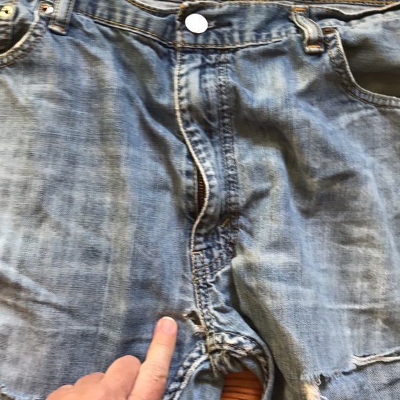 Distressed Levi cutoff Jean shorts 35 waist - Picture 9 of 11